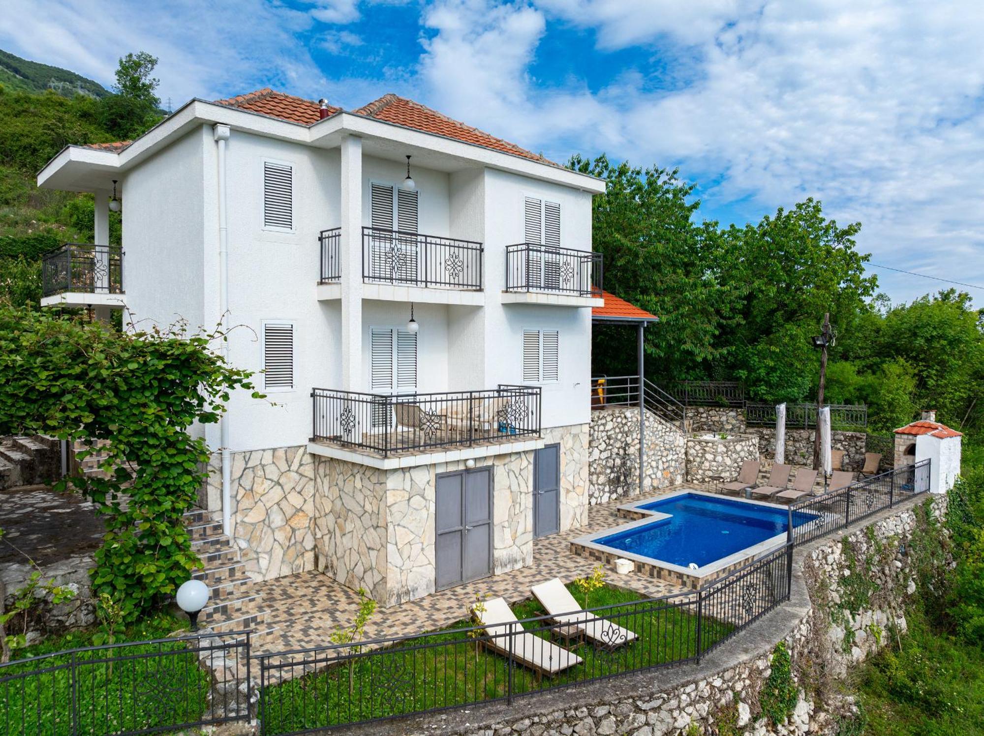Villa Tranquila Будва Екстериор снимка
