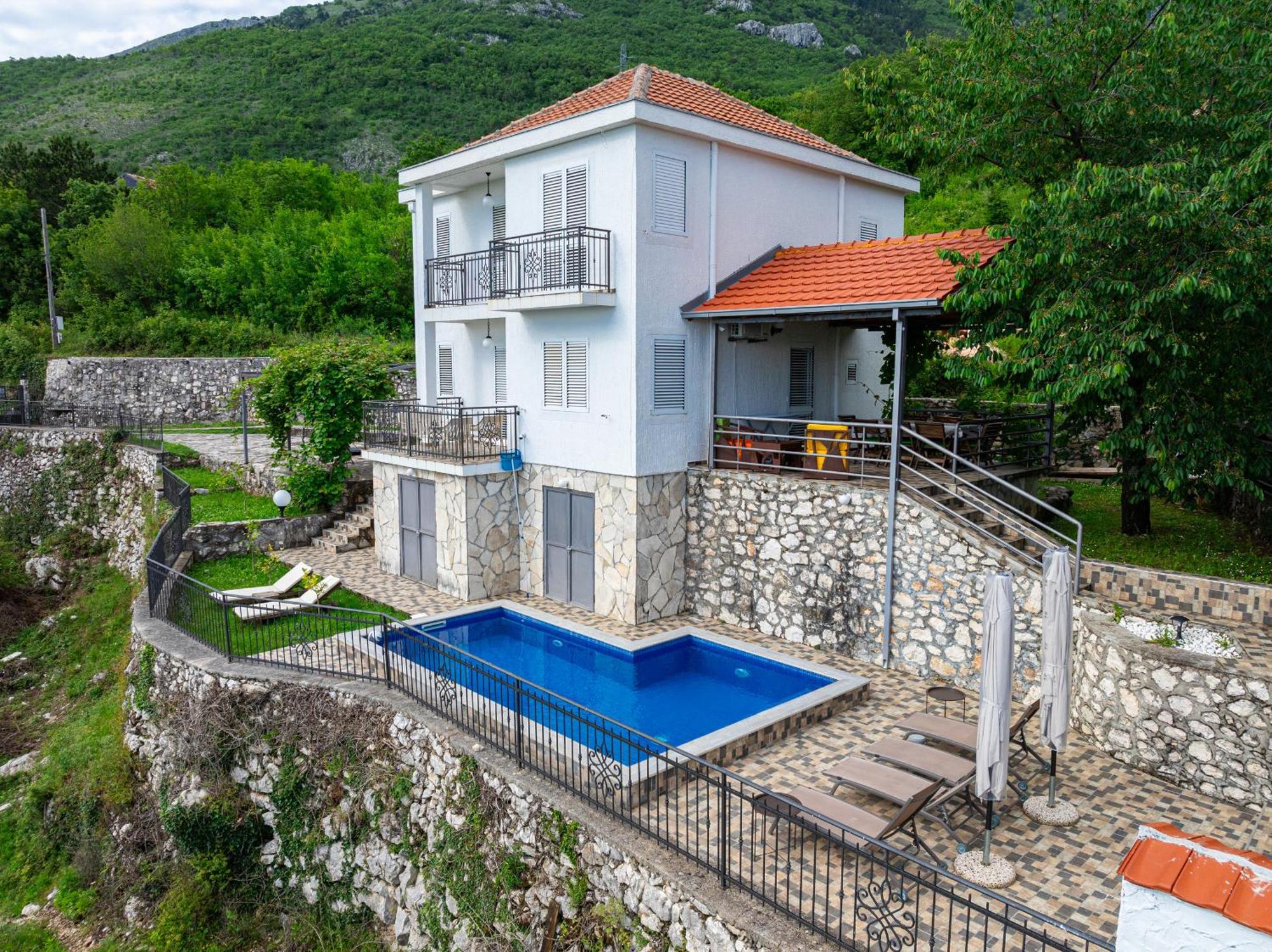 Villa Tranquila Будва Екстериор снимка